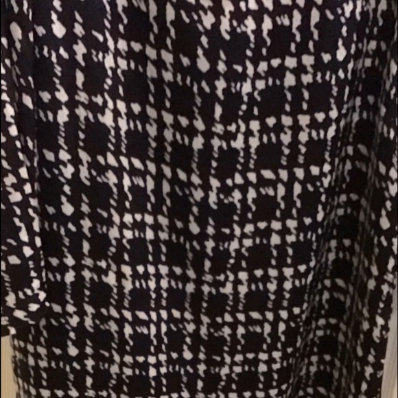 Dress - Picture 1 of 3